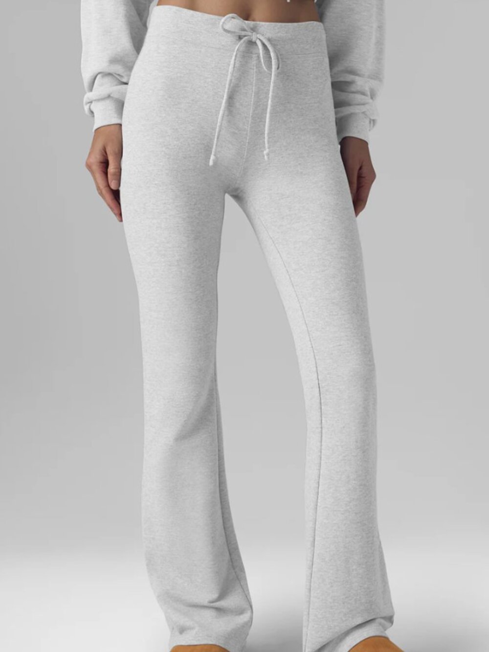 Alo Yoga Sway Bootcut Sweatpants In Heather Gray - Women's Size Medium - NWT